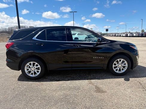 Used 2020 Chevrolet Equinox LT w/ Driver Convenience Package image 7