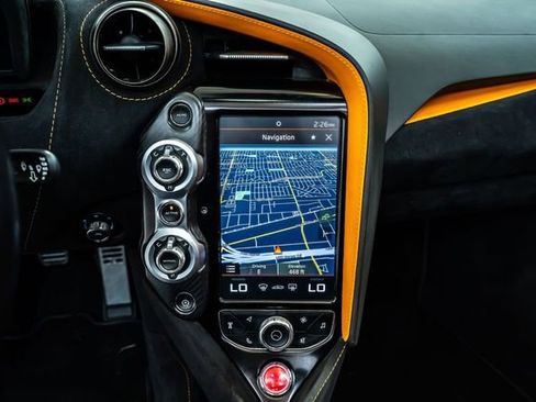 Used 2020 McLaren 720S Performance image 38