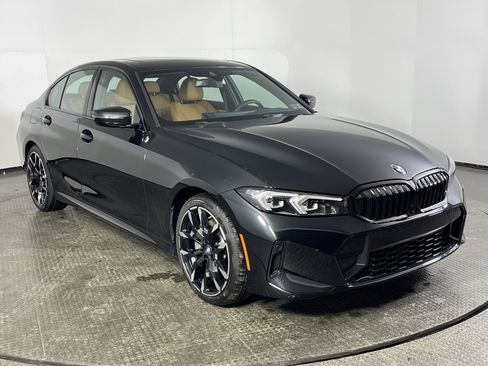 Used 2026 BMW 330i xDrive Sedan w/ M Sport Package image 3