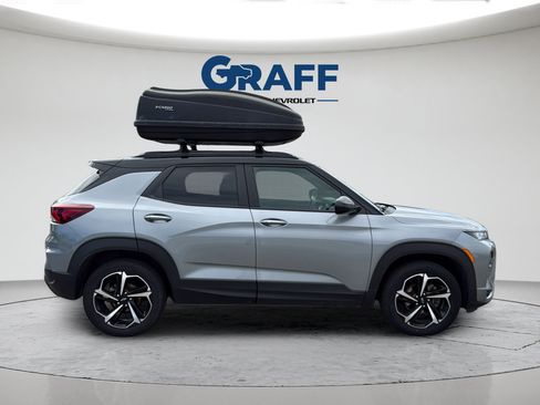 Used 2023 Chevrolet TrailBlazer RS w/ Sun and Liftgate Package AWD/4WD image 9
