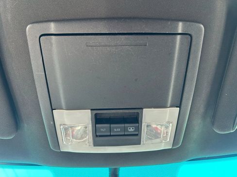 Used 2013 Ford Explorer Limited image 21