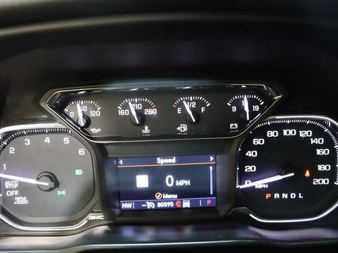 Used 2019 GMC Sierra 1500 SLT w/ SLT Premium Plus Package AWD/4WD image 60