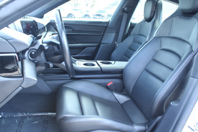 Used 2020 Porsche Taycan 4S AWD/4WD image 36