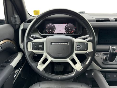 Used 2023 Land Rover Defender 110 S AWD/4WD image 11