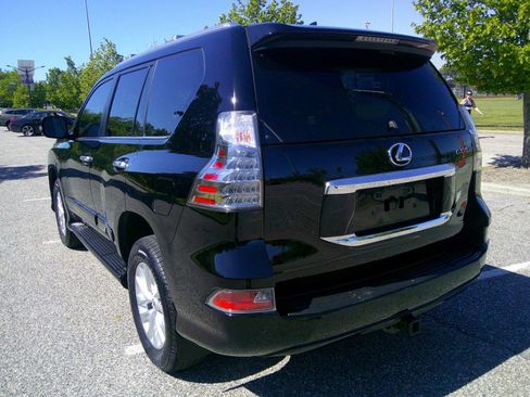 Used 2018 Lexus GX 460 Premium AWD/4WD image 30