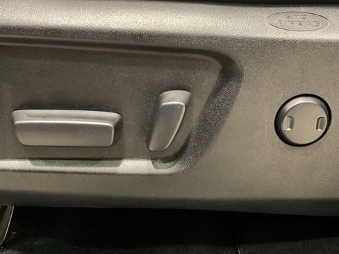 Used 2020 Toyota Tundra Platinum image 15