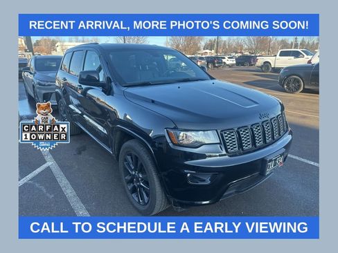 Used 2018 Jeep Grand Cherokee Altitude image 1