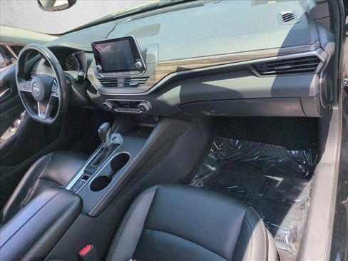 Used 2019 Nissan Altima 2.5 Platinum FWD image 23