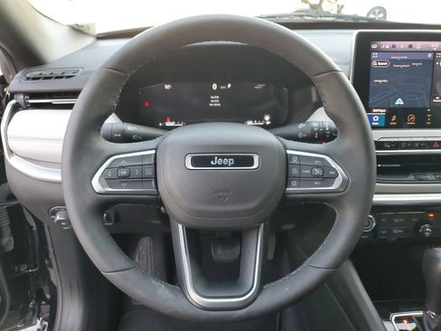 Used 2025 Jeep Compass Limited w/ Elite Group AWD/4WD image 24