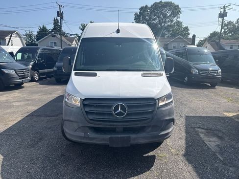 Used 2019 Mercedes-Benz Sprinter 170 image 10