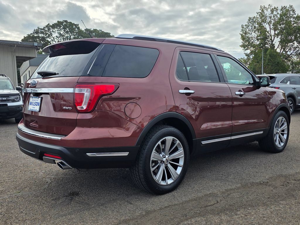 Used 2018 Ford Explorer Limited AWD/4WD image 32