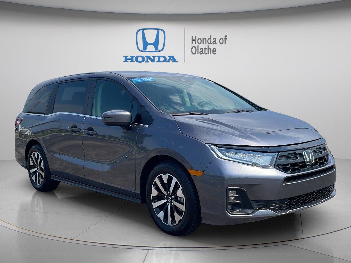 Certified 2026 Honda Odyssey EX-L image 1
