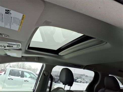 Certified 2023 Toyota Sienna XLE image 16