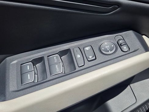 Certified 2024 Honda Accord EX image 30