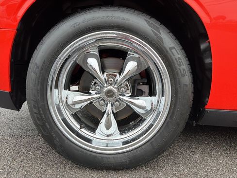 Used 2020 Dodge Challenger SXT image 11