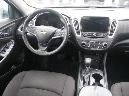 Used 2023 Chevrolet Malibu LT image 13