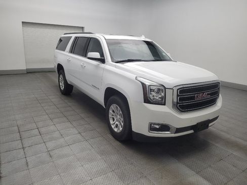 Used 2019 GMC Yukon XL SLT w/ Open Road Package AWD/4WD image 13