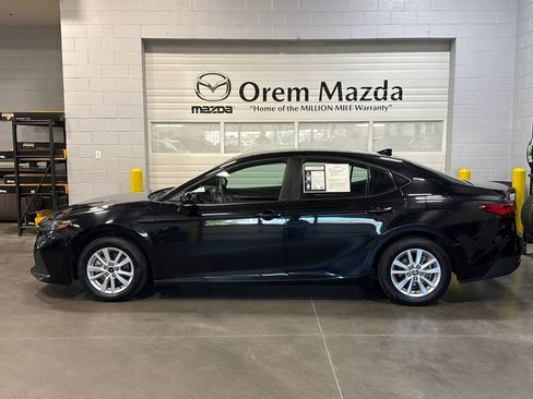 Used 2025 Toyota Camry LE FWD image 26