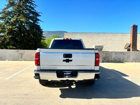 Used 2018 Chevrolet Silverado 1500 LT AWD/4WD image 7