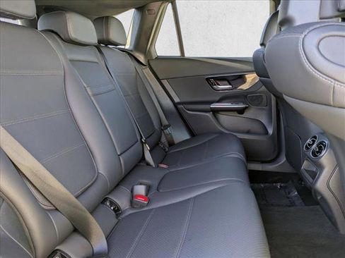 Certified 2025 Mercedes-Benz GLC 300 image 21