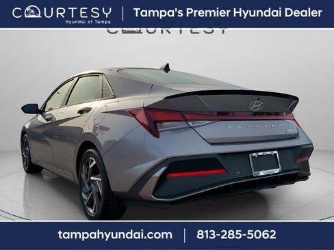 Certified 2025 Hyundai Elantra Sport w/ Cargo Package image 2