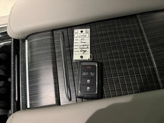 Used 2023 Jeep Wagoneer Series II w/ Premium Group I AWD/4WD image 24