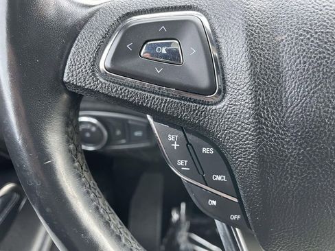 Used 2019 Lincoln MKC Select w/ Select Plus Package image 31