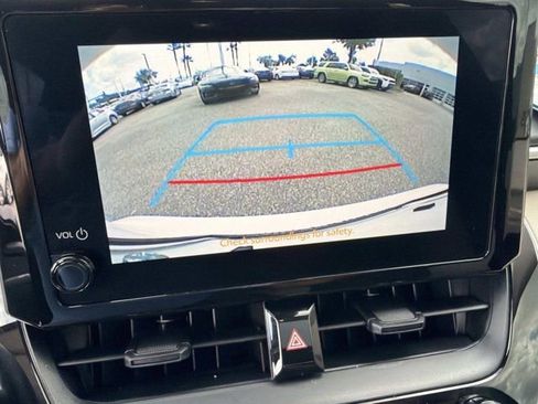 Certified 2025 Toyota Corolla LE image 29