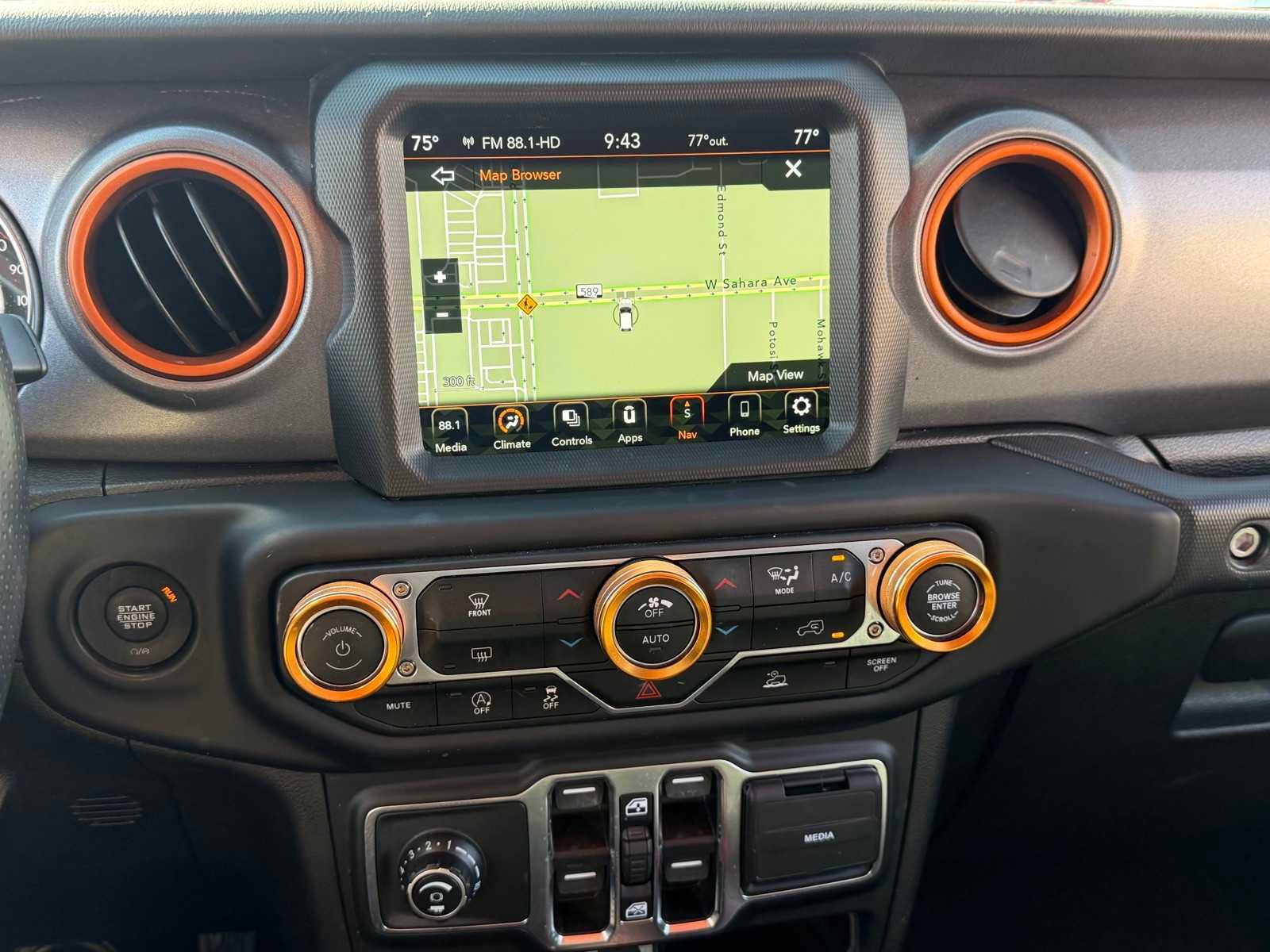 Used 2022 Jeep Gladiator Mojave w/ LED Lighting Group AWD/4WD image 20