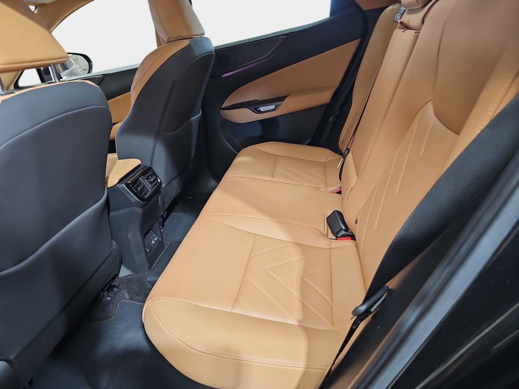 Used 2024 Lexus NX 450h+ AWD w/ Vision Package image 14