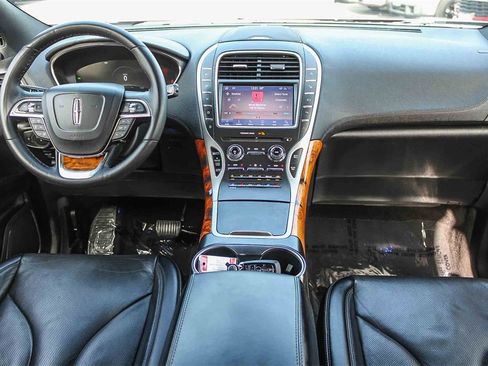 Used 2020 Lincoln Nautilus Reserve w/ Equipment Group 201A image 16