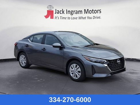 New 2025 Nissan Sentra S image 7