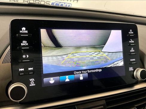 Used 2022 Honda Accord Sport image 17