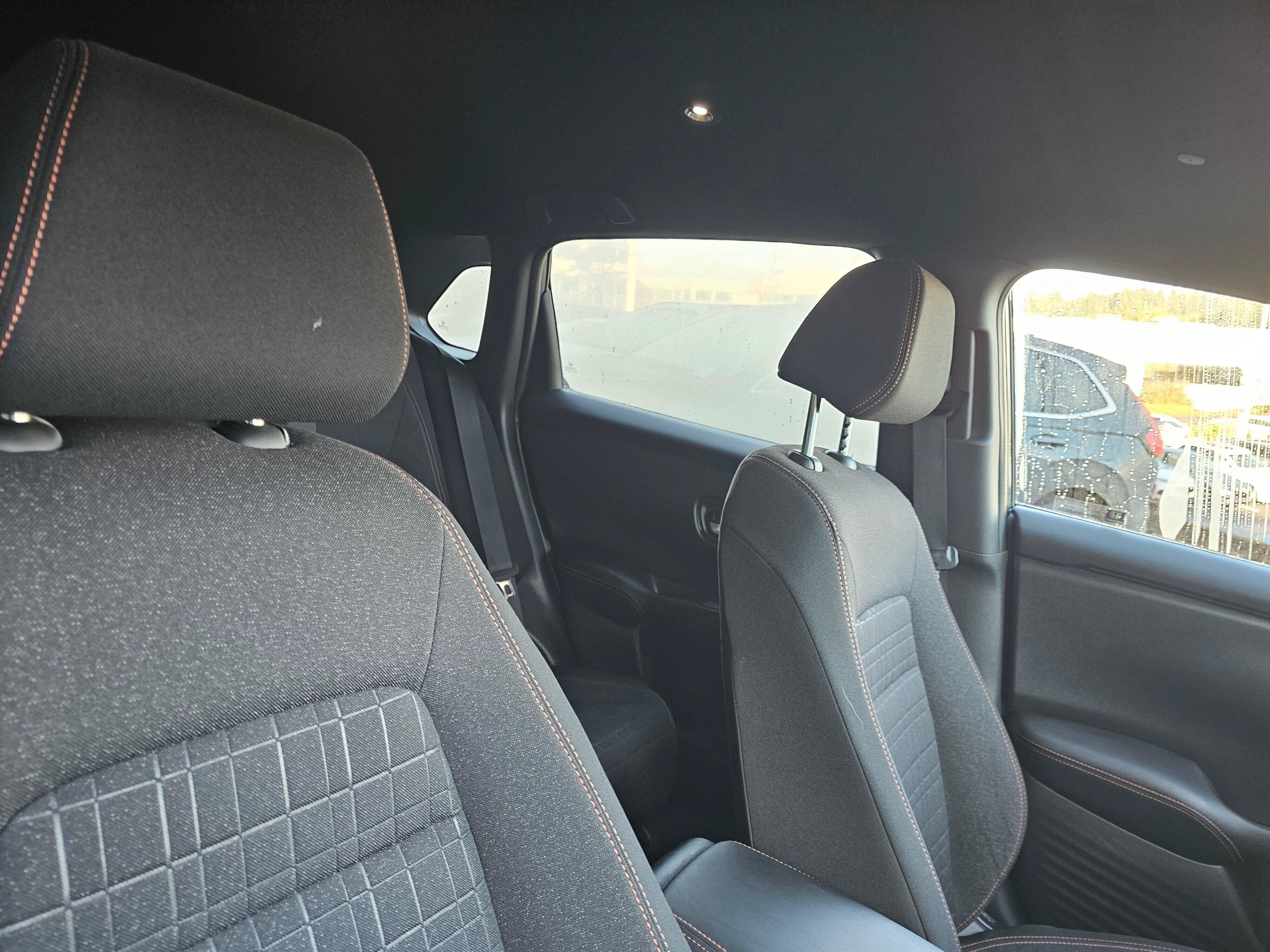 Certified 2025 Honda HR-V Sport image 11