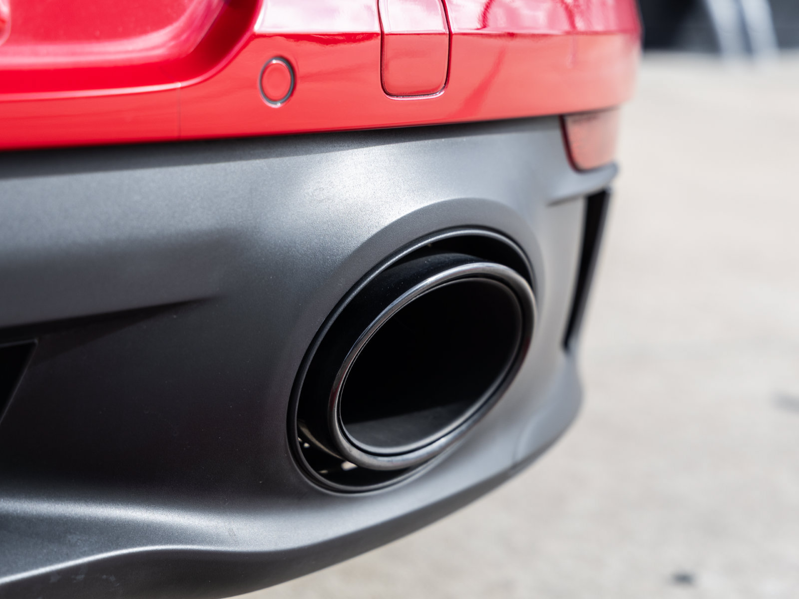Certified 2024 Porsche 911 Carrera GTS RWD image 16
