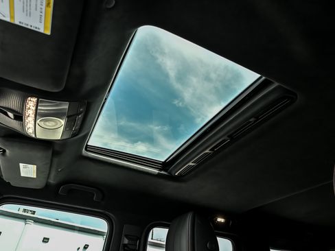 Used 2024 Mercedes-Benz G 550 w/ Manufactur Interior Package image 23