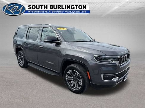 Used 2024 Jeep Wagoneer Series II AWD/4WD image 8