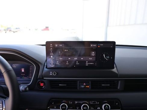 New 2026 Honda Pilot Touring image 22