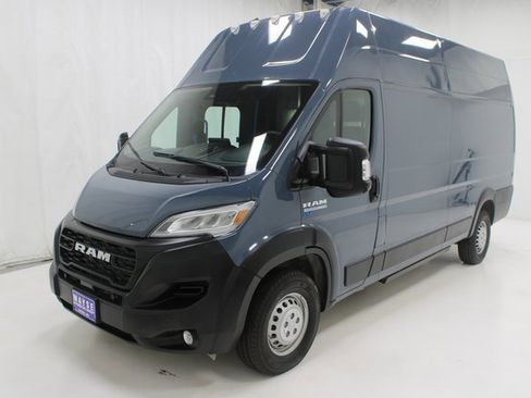 Used 2024 RAM ProMaster 3500 image 20