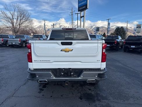Used 2024 Chevrolet Silverado 1500 LT image 6