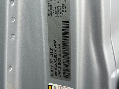 Used 2022 Jeep Wrangler Unlimited Willys image 32