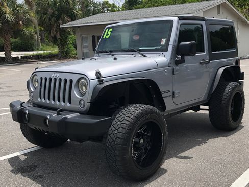 Used 2015 Jeep Wrangler Sport w/ Quick Order Package 24S AWD/4WD image 7