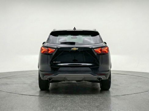 Used 2025 Chevrolet Blazer LT image 7