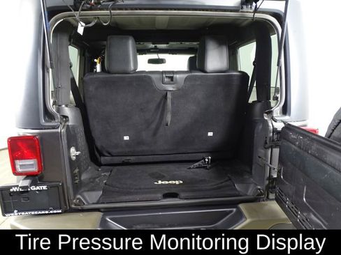 Used 2017 Jeep Wrangler 75th Anniversary image 11