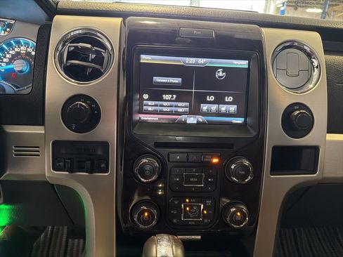 Used 2014 Ford F150 Platinum image 6