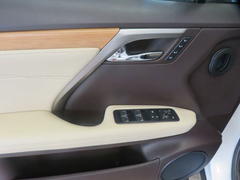 Used 2018 Lexus RX 350L FWD image 14