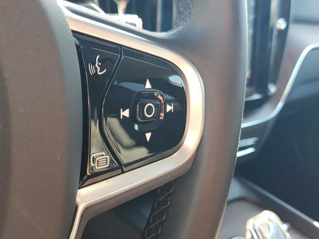 Used 2023 Volvo XC60 T8 Ultimate w/ Climate Package AWD/4WD image 28