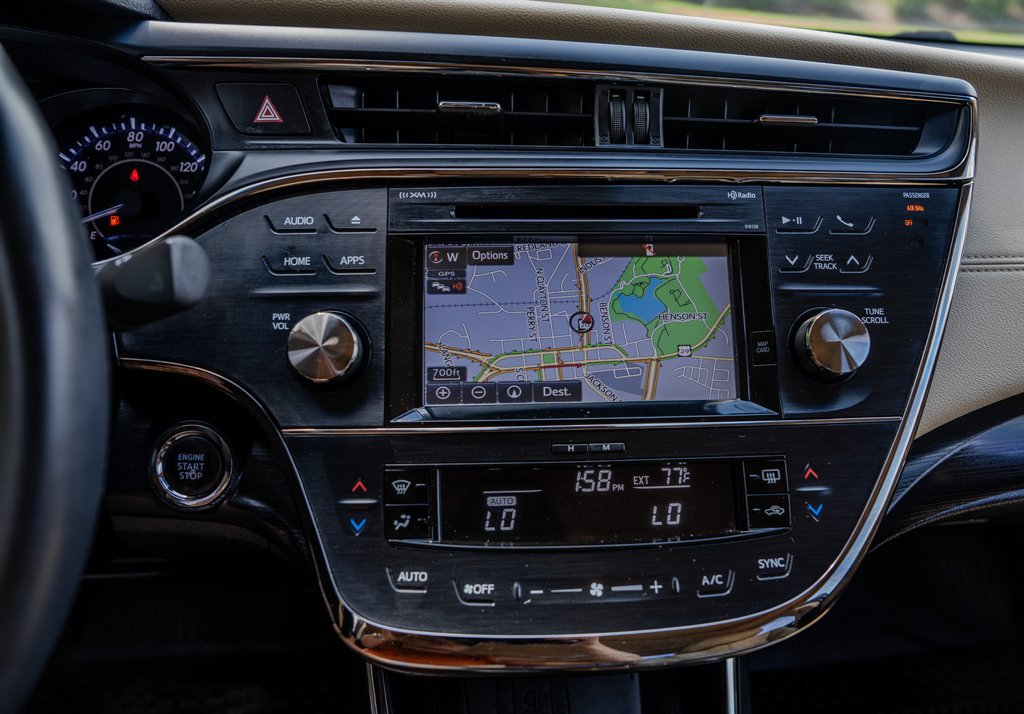 Used 2018 Toyota Avalon Touring w/ Carpet Mat Package FWD image 20
