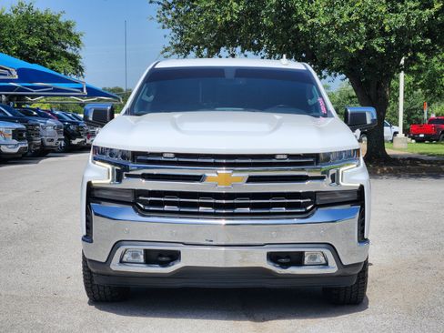 Used 2021 Chevrolet Silverado 1500 LTZ w/ Z71 Off-Road Package AWD/4WD image 30