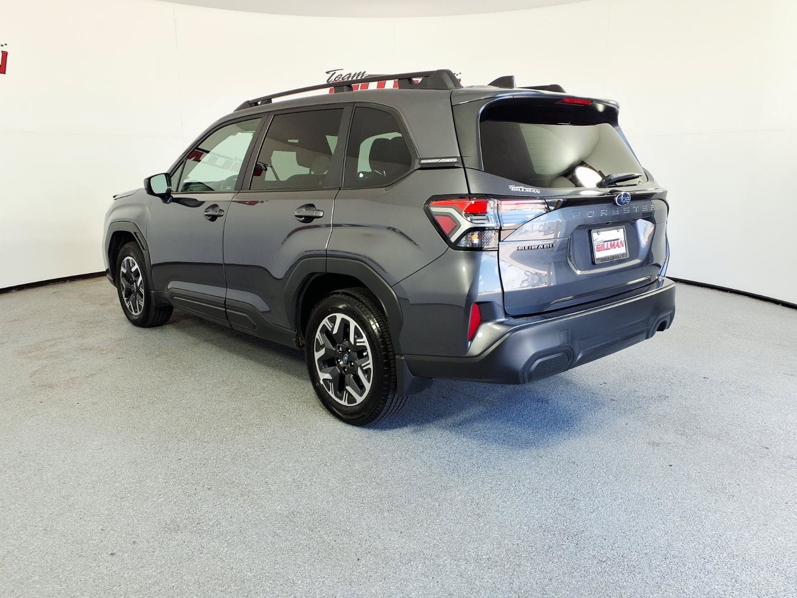 Used 2026 Subaru Forester Premium AWD/4WD image 4